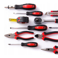 Płyn do NARZĘDZI budowlanych silne zabrudzenia CZYSTE NARZĘDZIA JURGA 0,5L